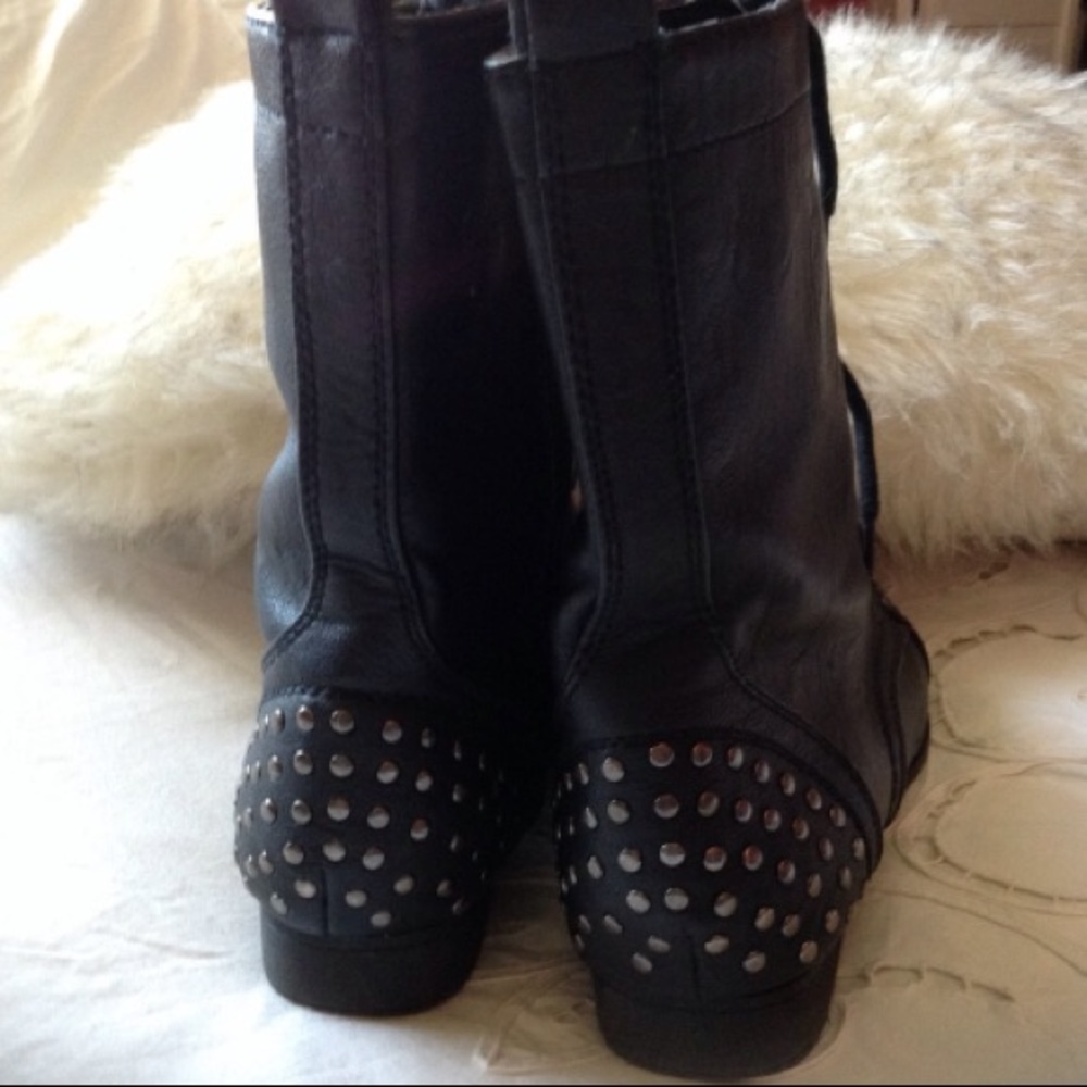 AEROPOSTALE BLACK ANKLE BOOTIES 6.5 - Picture 5 of 8